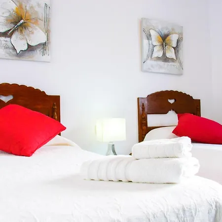 Guest house Casa Abuela Elena 3*