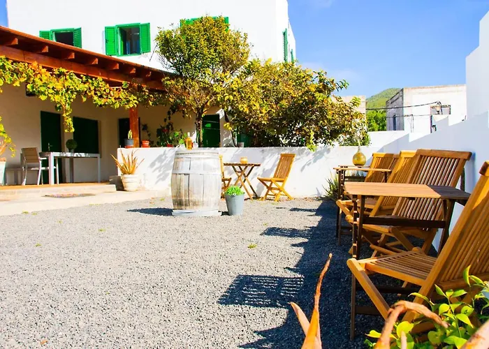 Casa Abuela Elena Guest house Haria