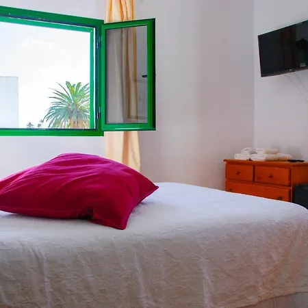 ゲストハウス Casa Abuela Elena 3*