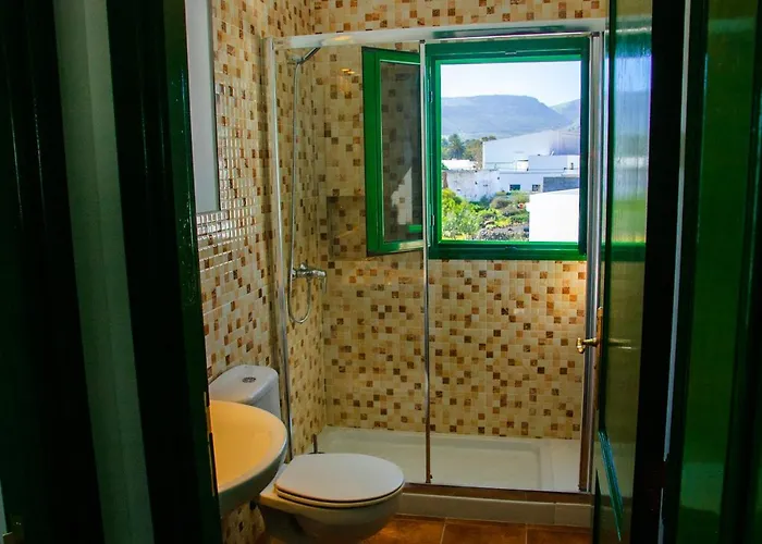 בית הארחה Casa Abuela Elena 3*